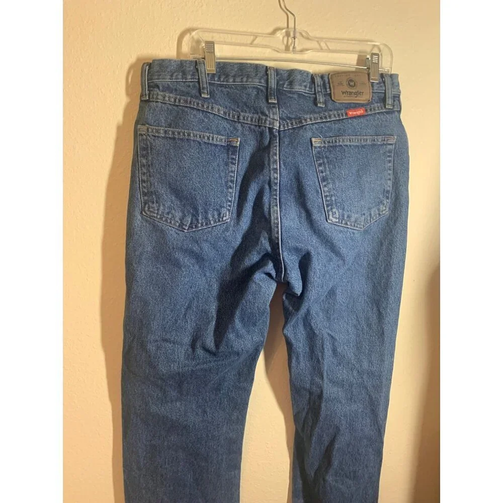 Wrangler Regular Fit Denim Blue Jeans Men's Size 36x34 Straight Leg Z2